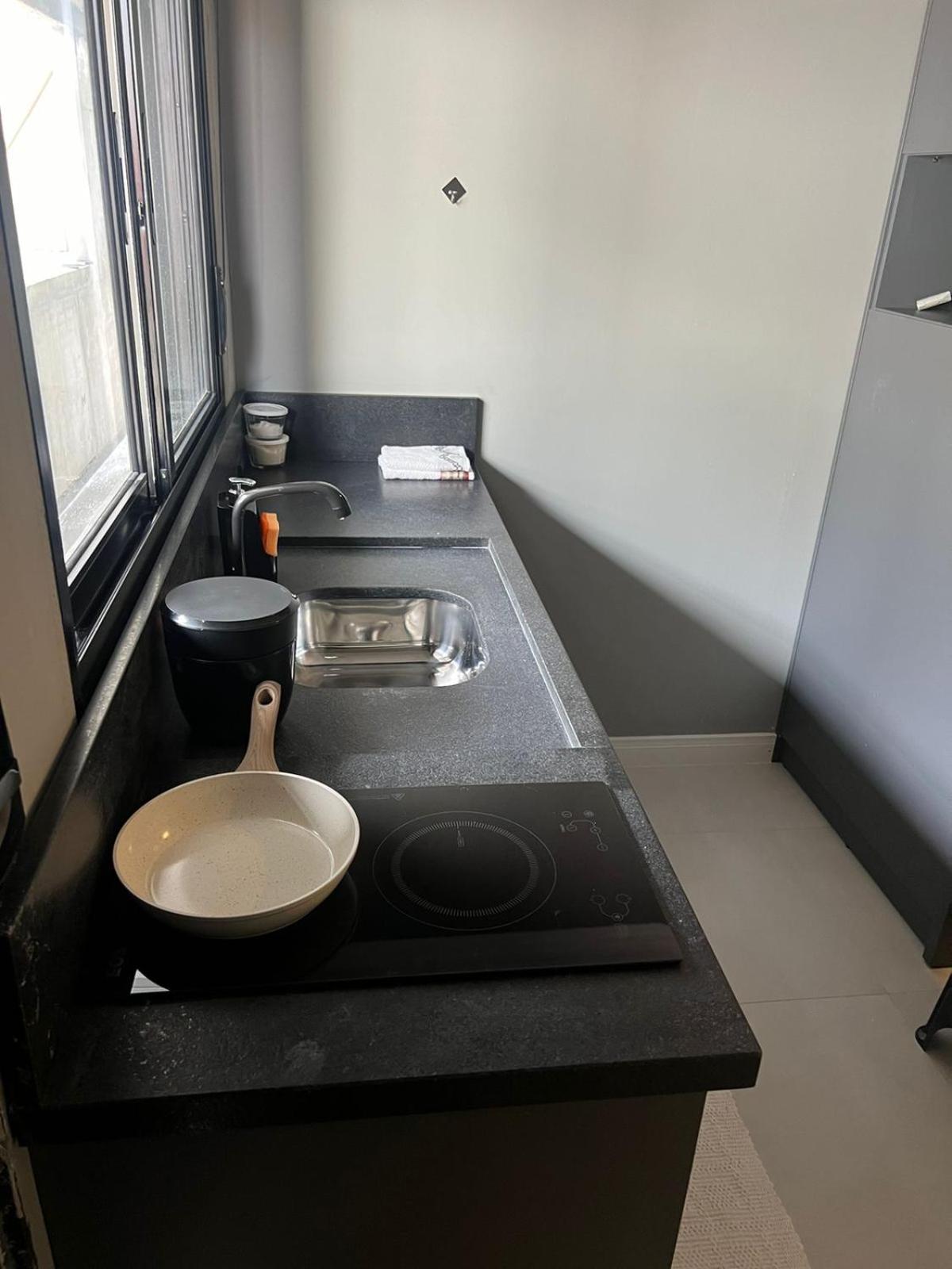 Hospedagem Confortavel E Pratica Para Viajantes E Ferias - Proxima A Br-101 Sao Jose  Eksteriør bilde