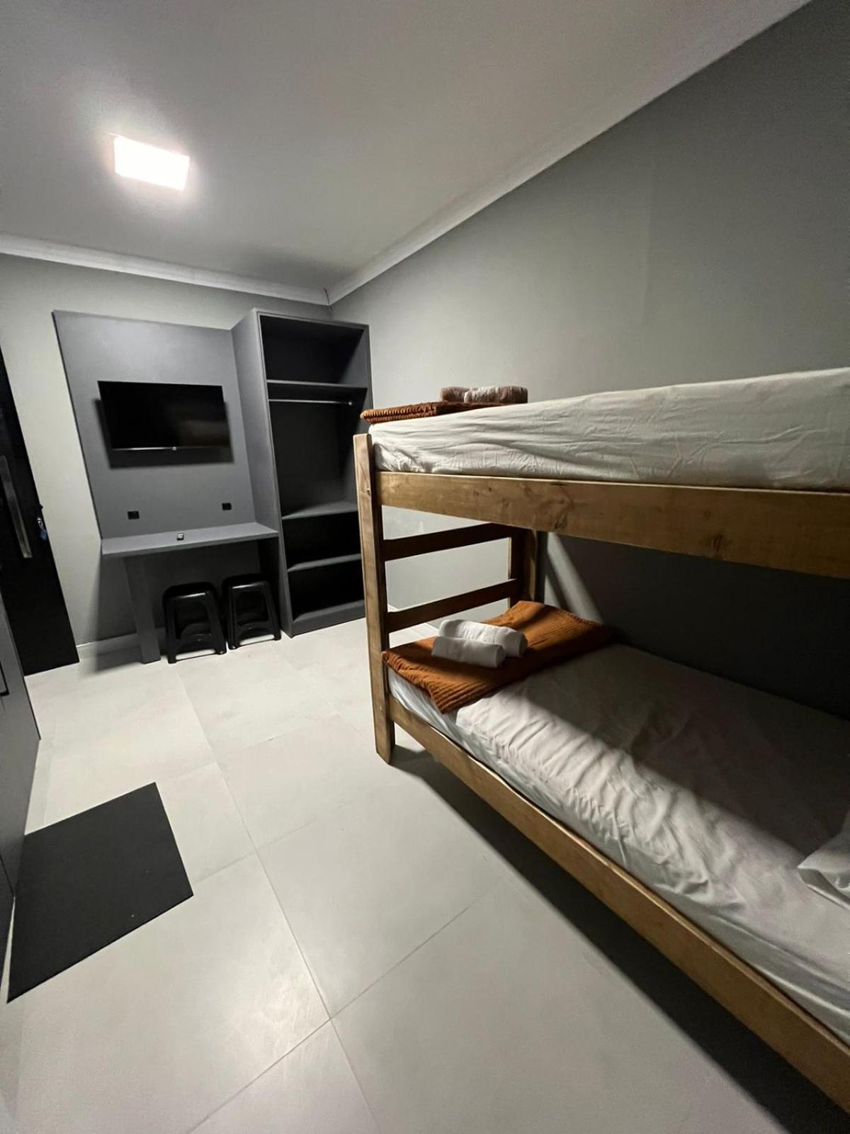 Hospedagem Confortavel E Pratica Para Viajantes E Ferias - Proxima A Br-101 Sao Jose  Eksteriør bilde